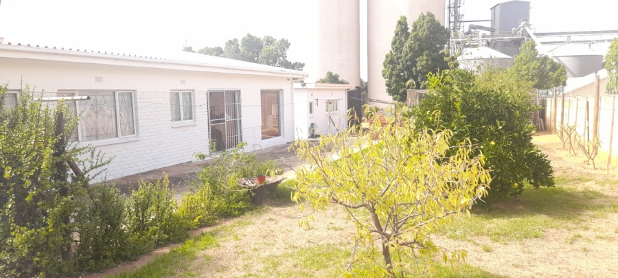 3 Bedroom Property for Sale in Koringberg Western Cape